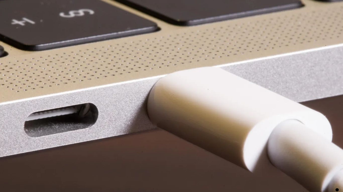 Charging port and power issues