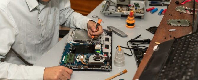 MacBook Repair Dubai